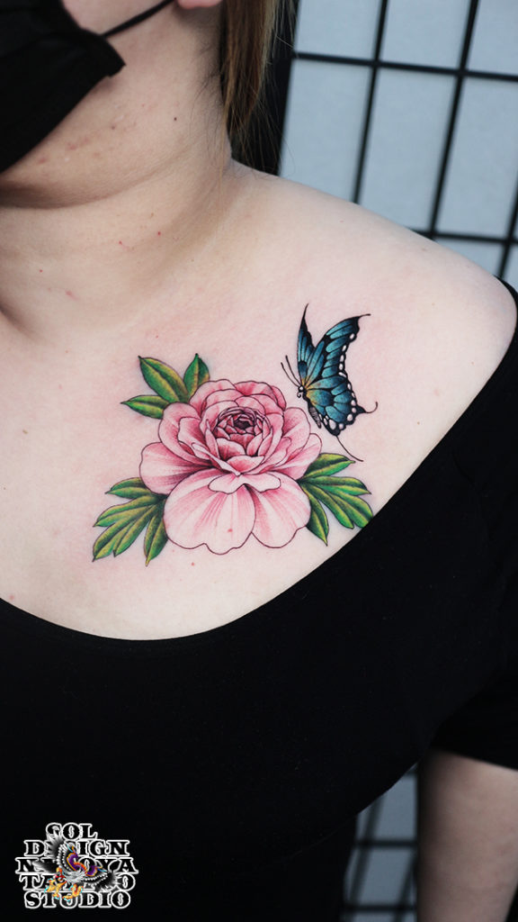 名古屋　タトゥー　女性